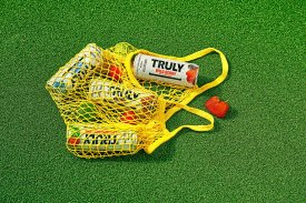 MOlman_Advertising_Tote_Bag_Peak_Berry_Variety_Pack_53770742